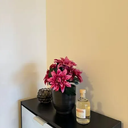 Lejlighed Moderne Avec Balcon Proche De Paris *